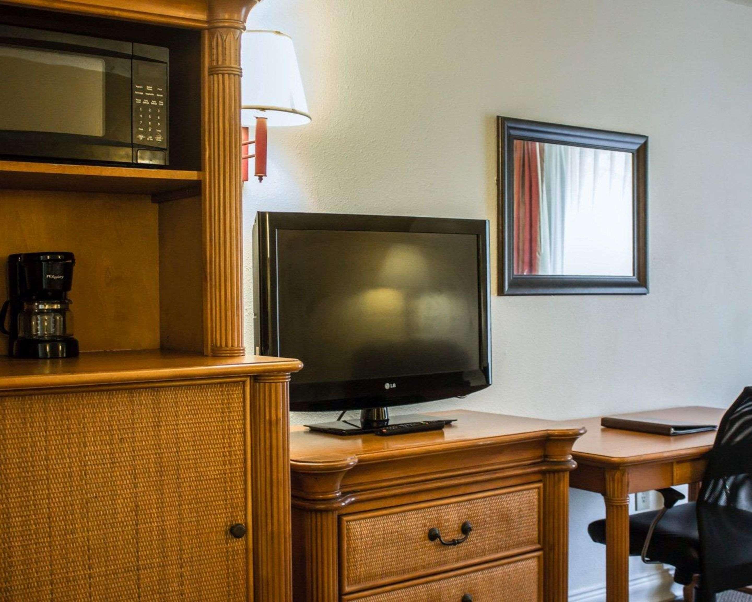 Quality Inn & Suites St Augustine Beach Area St. Augustine Beach Exterior photo